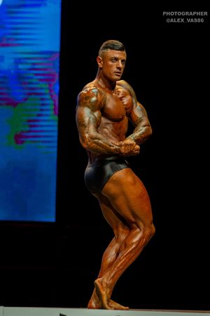 СLASSIC PHYSIQUE НОВИЧКИ